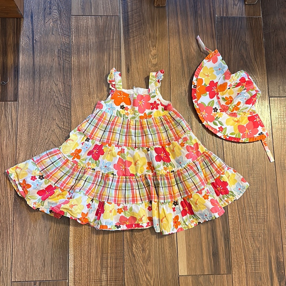 Gymboree Flower Dress Size 18-24 months and Hat Size 2T-3T
